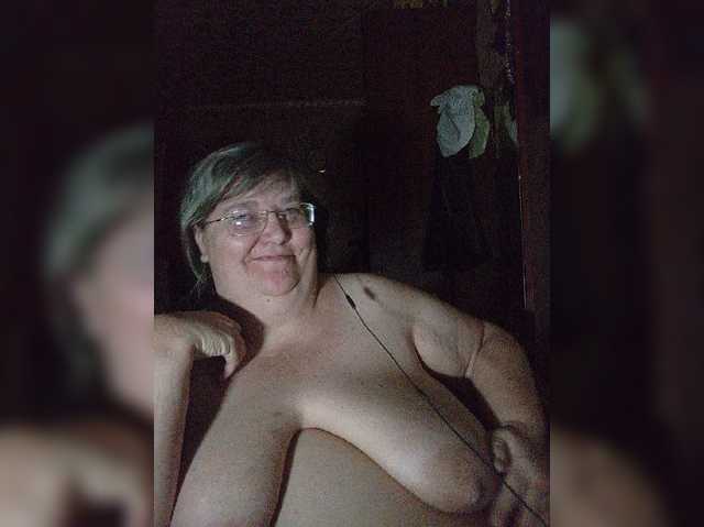 Olga47 live cam on BongaCams
