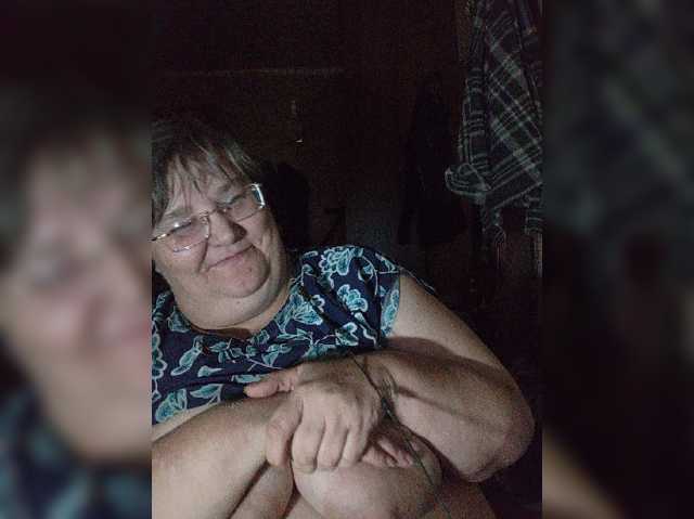 Olga47 live cam on BongaCams