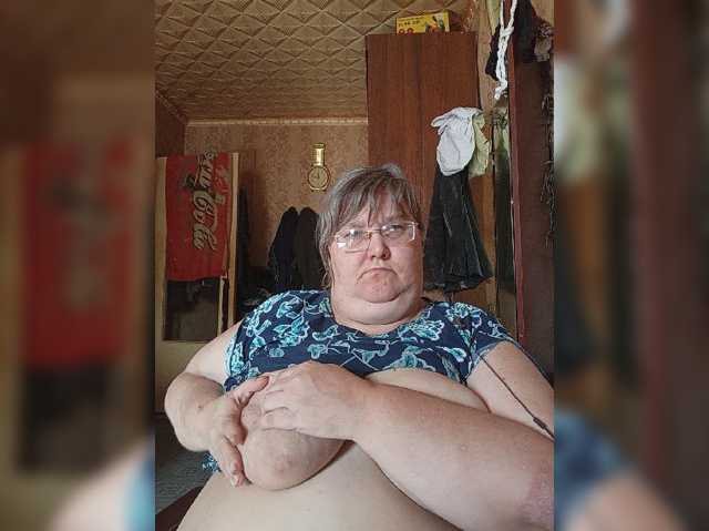 Olga47, en directo ahora en BongaCams