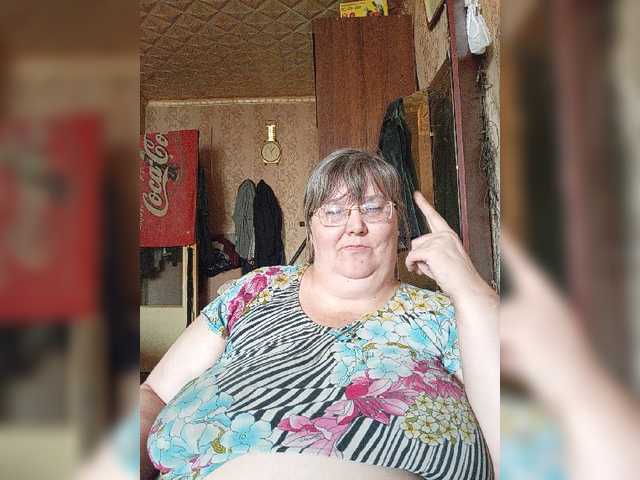 Olga47 — live female cam