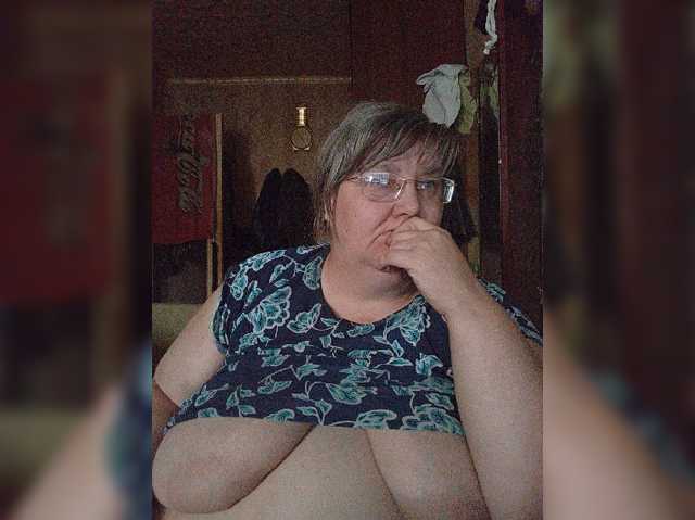 Olga47, live now on BongaCams