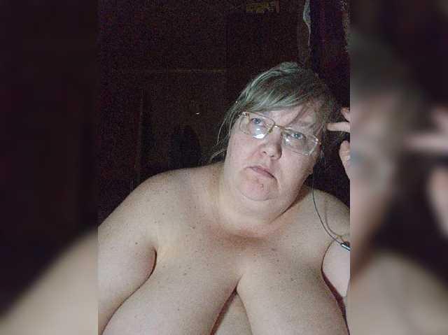 Olga47 live cam on BongaCams