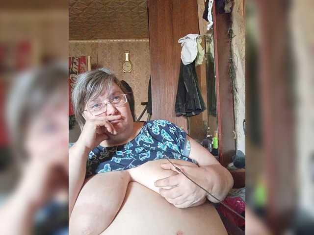 Olga47, en directo ahora en BongaCams