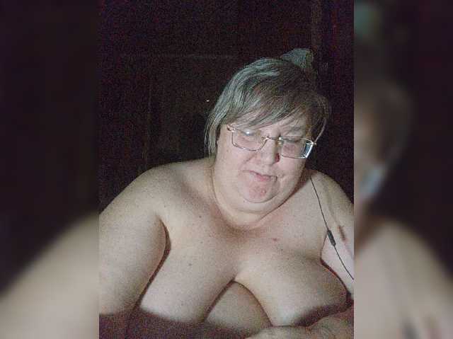 Olga47 live cam on BongaCams