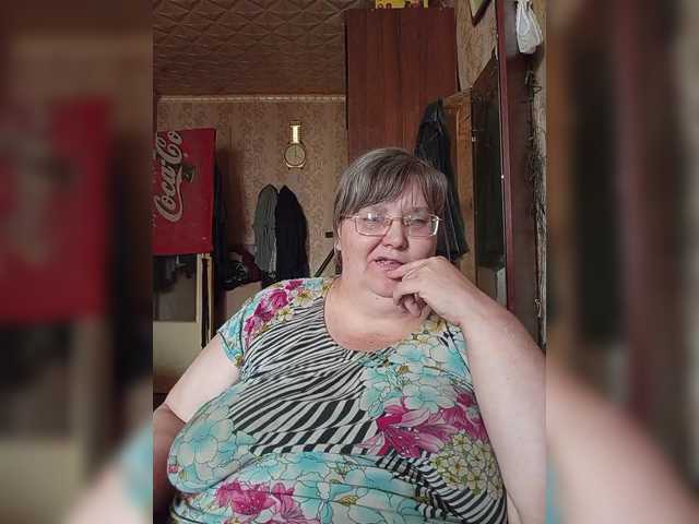 Olga47 — live female cam