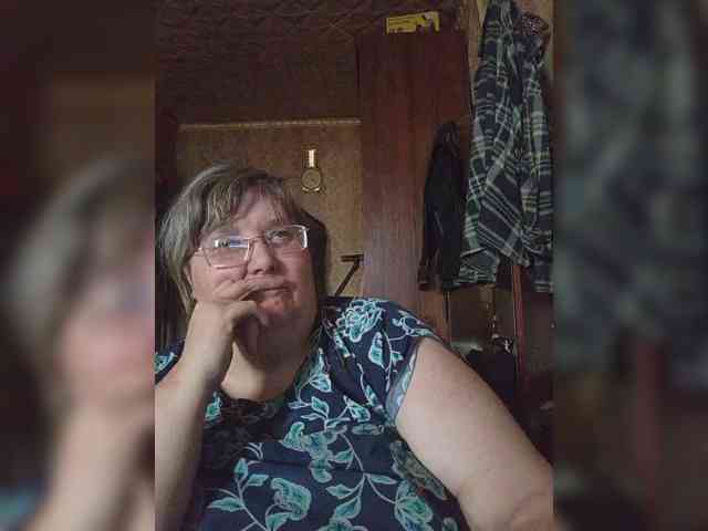 Olga47 webcam