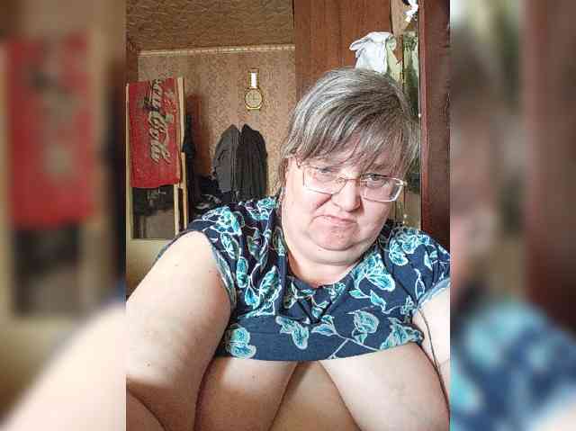 Olga47 webcam