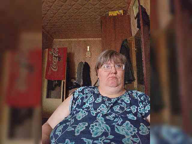 Olga47 webcam