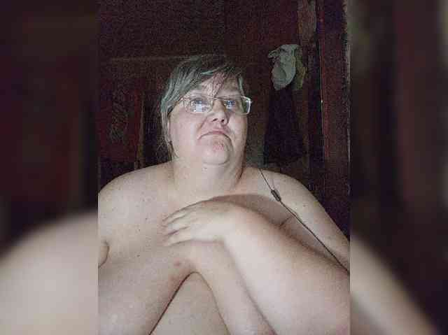 Olga47 webcam