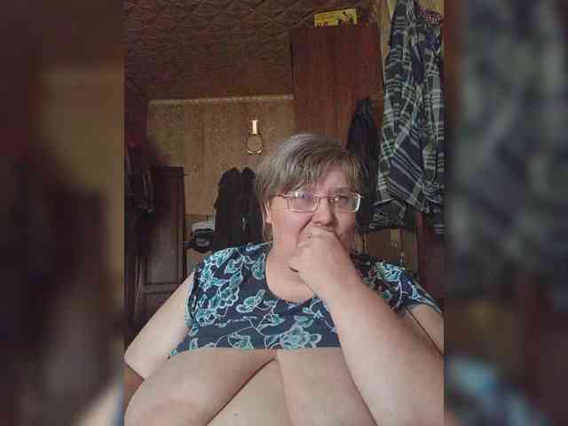 Olga47 webcam