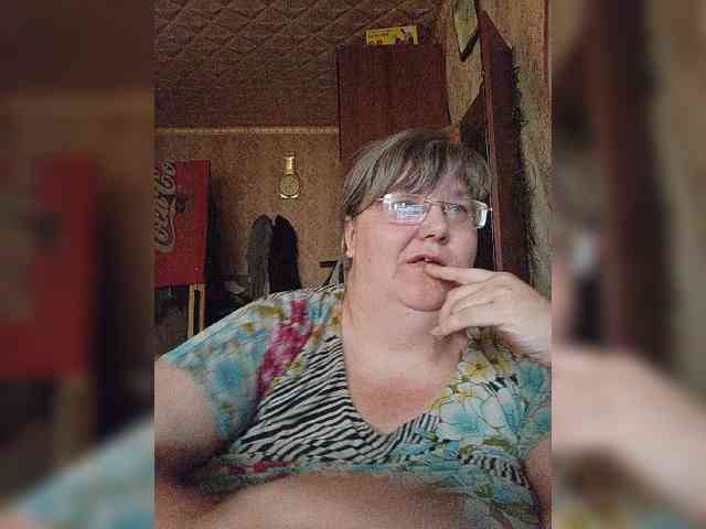 Olga47 webcam