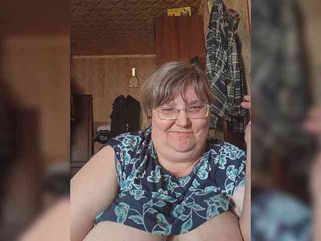 Olga47 webcam
