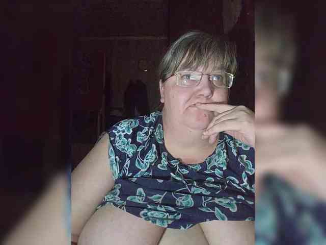 Olga47 webcam