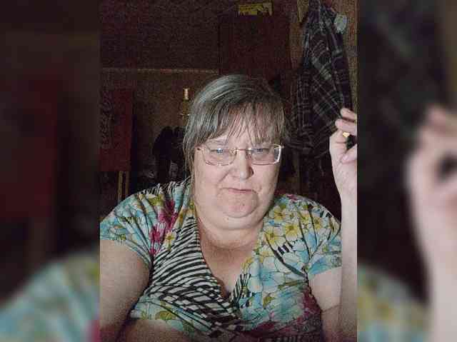 Olga47 webcam
