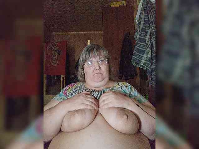 Olga47 webcam