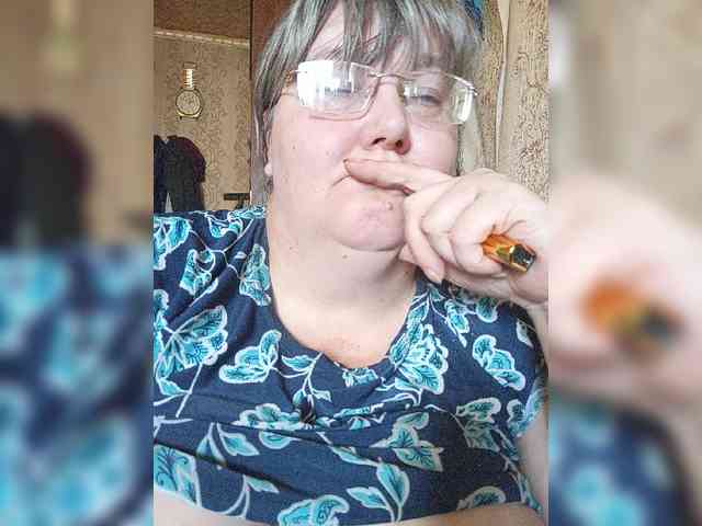 Olga47 webcam