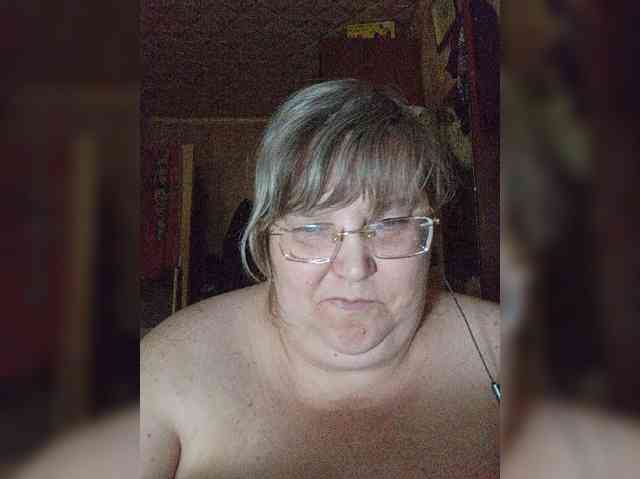 Olga47 webcam