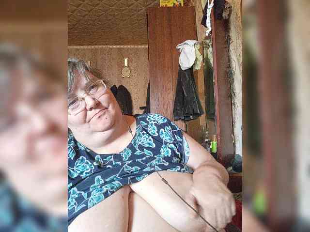 Olga47 webcam