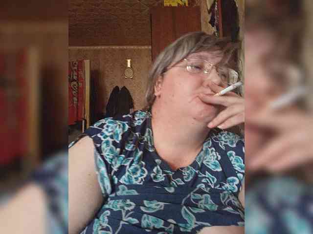 Olga47 webcam