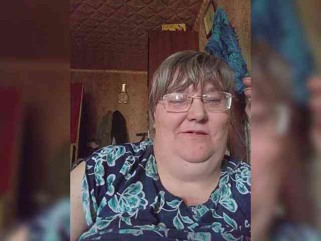 Olga47 webcam