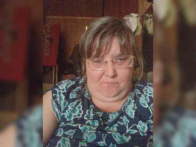 Olga47 webcam