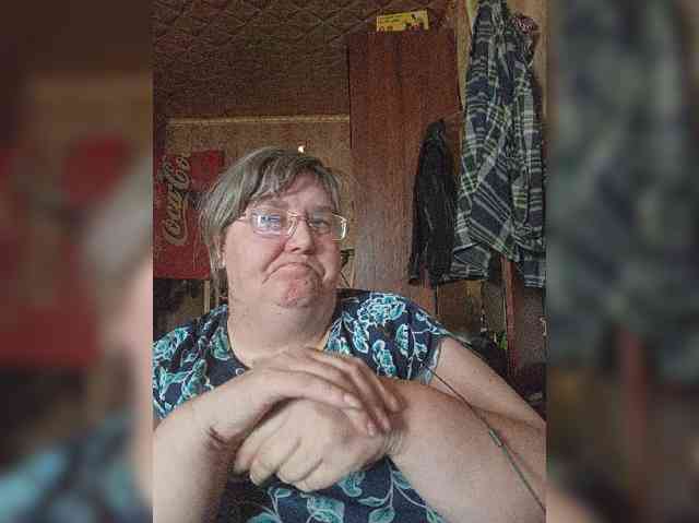 Olga47 webcam