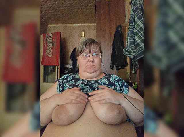 Olga47 webcam