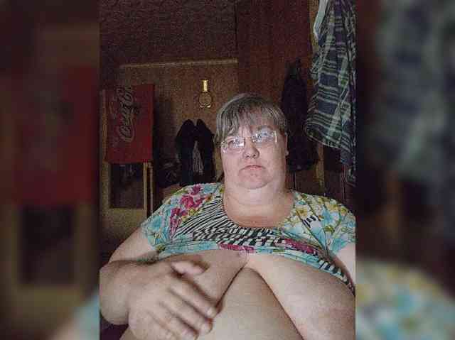 Olga47 webcam