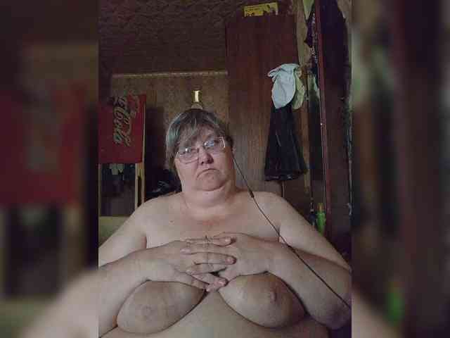 Olga47 webcam