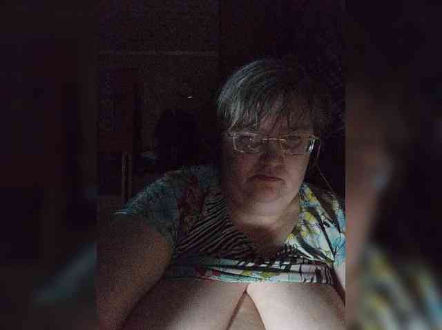 Olga47 webcam