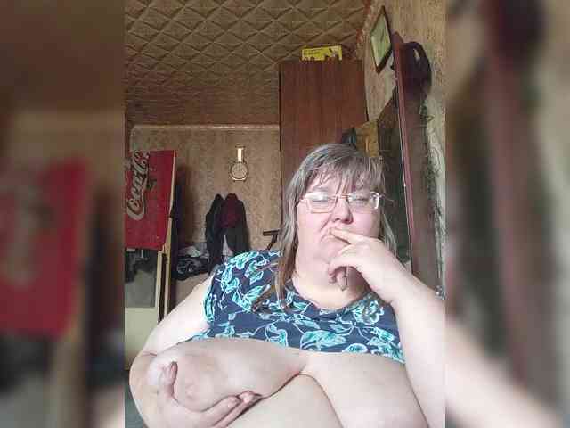 Olga47 webcam