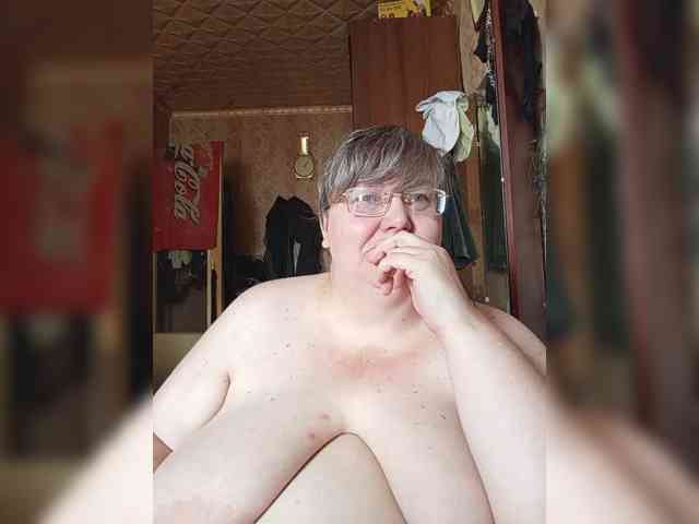 Olga47 webcam