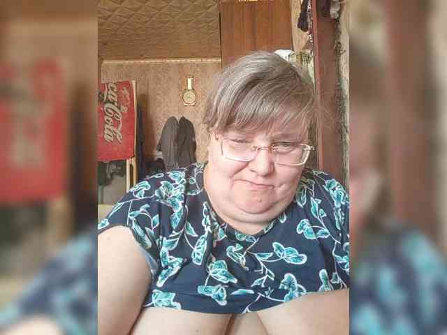 Olga47 webcam
