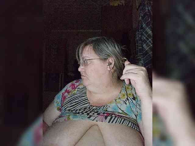 Olga47 webcam