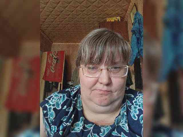 Olga47 webcam