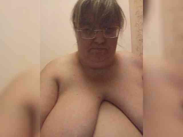 Olga47 webcam