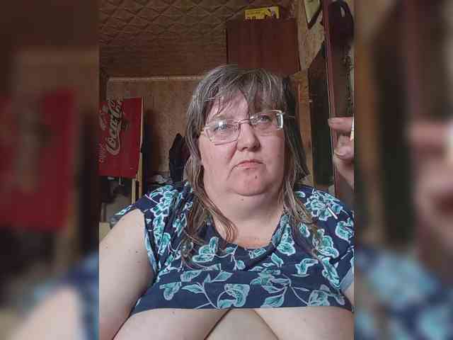 Olga47 webcam