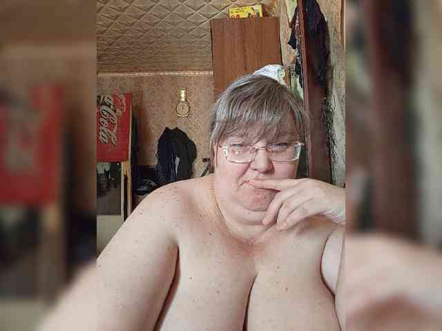 Olga47 webcam