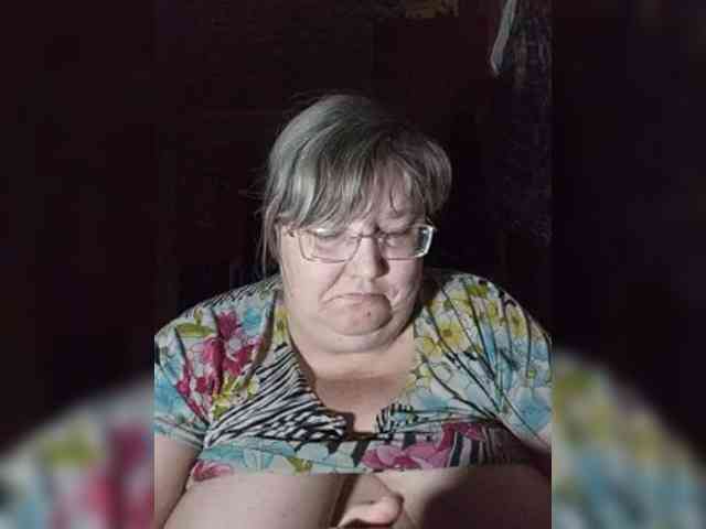 Olga47 webcam