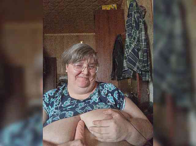 Olga47 webcam