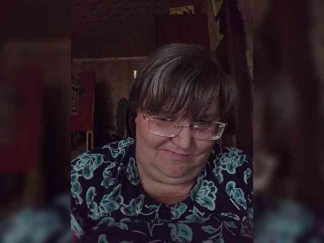 Olga47 webcam
