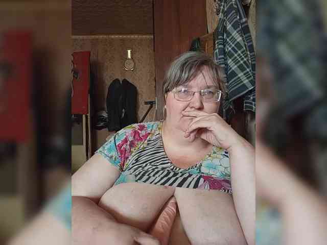 Olga47 webcam