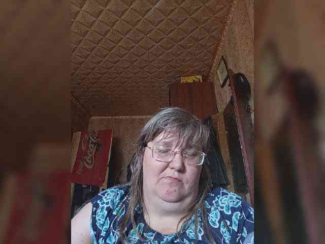 Olga47 webcam