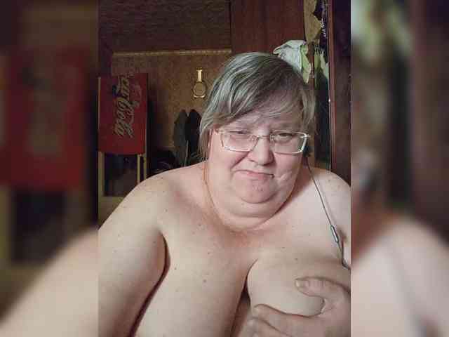 Olga47 webcam