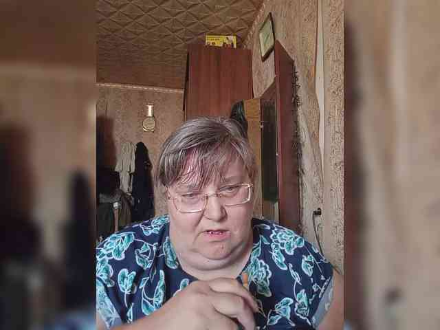 Olga47 webcam