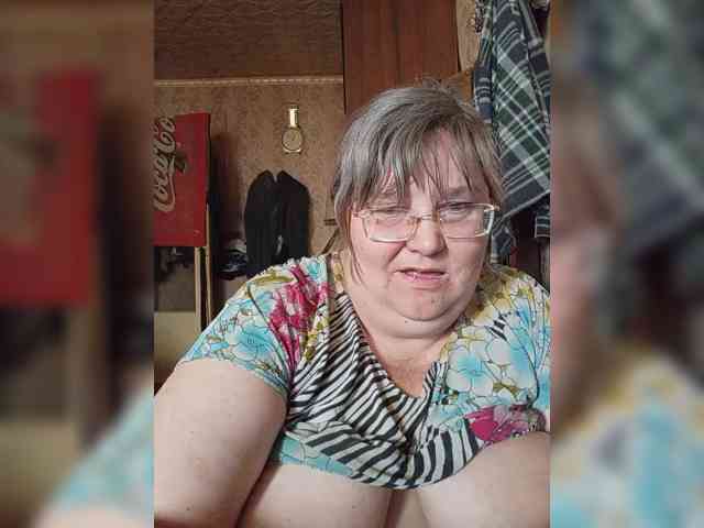 Olga47 webcam