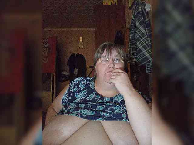 Olga47 webcam