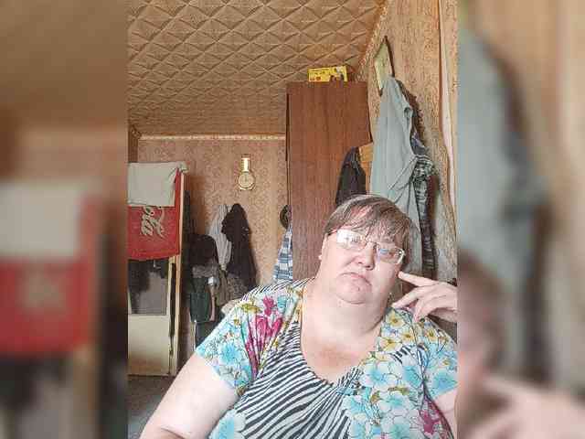 Olga47 webcam