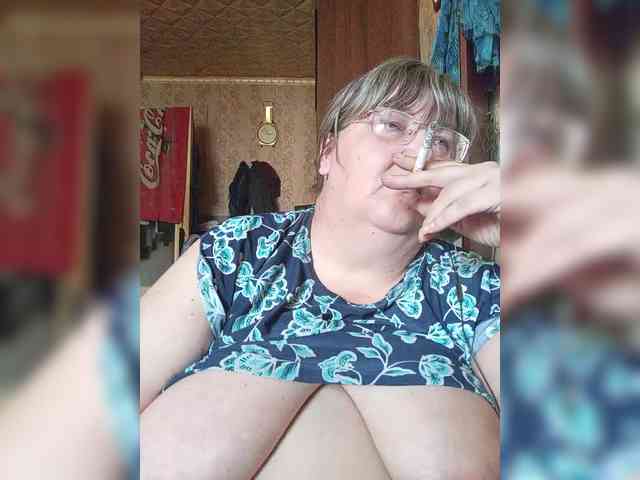 Olga47 webcam