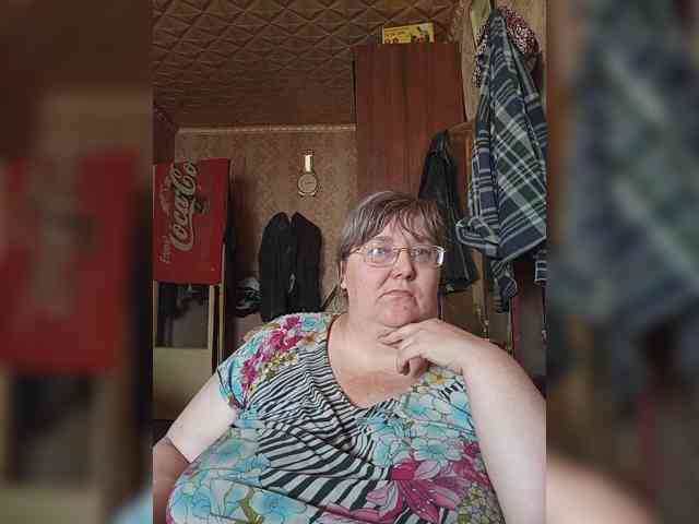 Olga47 webcam